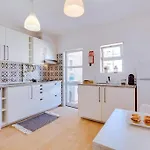 Spacious 2 Bedroom In