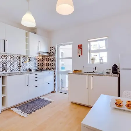 Spacious 2 Bedroom In