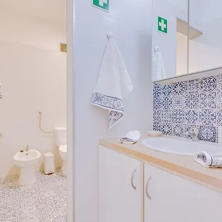 Apartament Spacious 2 Bedroom In