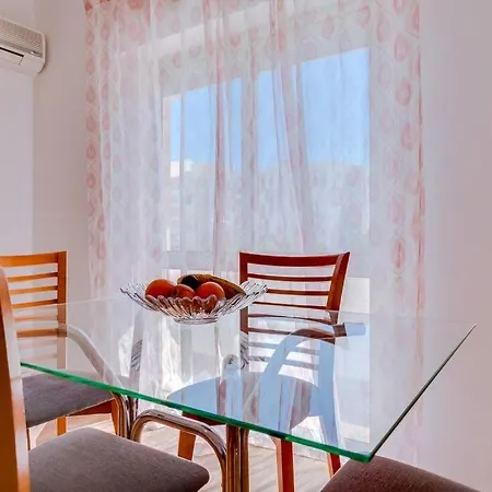 Apartamento Spacious 2 Bedroom In *